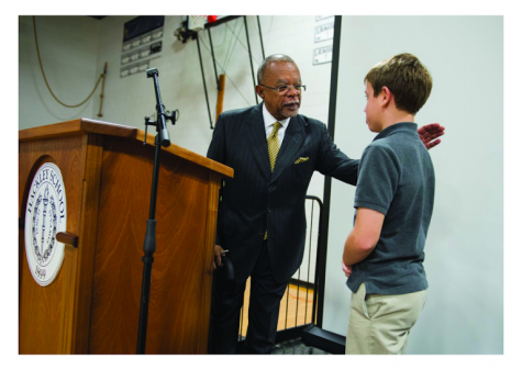 Dr. Gates meets with Hackley students. Photo by Chris Taggart.