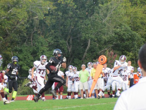 Hackley Routs Riverdale 42-13