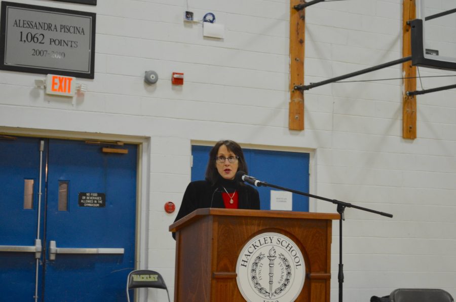 Cynthia Scharf encourages change among students and teachers at the Wendt and Szabo lecture and simulation. Hackley’s HEAL has taken measures to assure such change by organizing events such as the FreeBee.