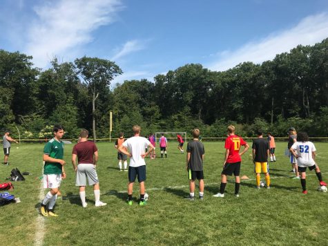Boys’ soccer lost a tough, widely anticipated game to Riverdale in the NYSAIS Tournament. They had beaten the Riverdale team twice previously.