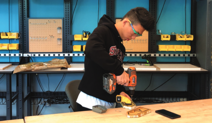 Senior Jack Chen takes advantage of the school’s new Makerspace while working on his senior project. Senior projects allow students to explore their interests in a variety of settings both on and off campus.