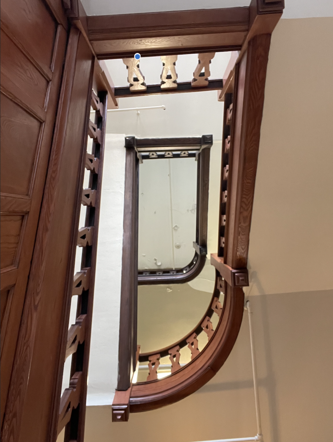 To get up to their dormitories, students boarding at Hackley need to scale several flights of stairs. The lack of an elevator makes it extremely difficult for students with physical disabilities to access their rooms in a convenient manner. 