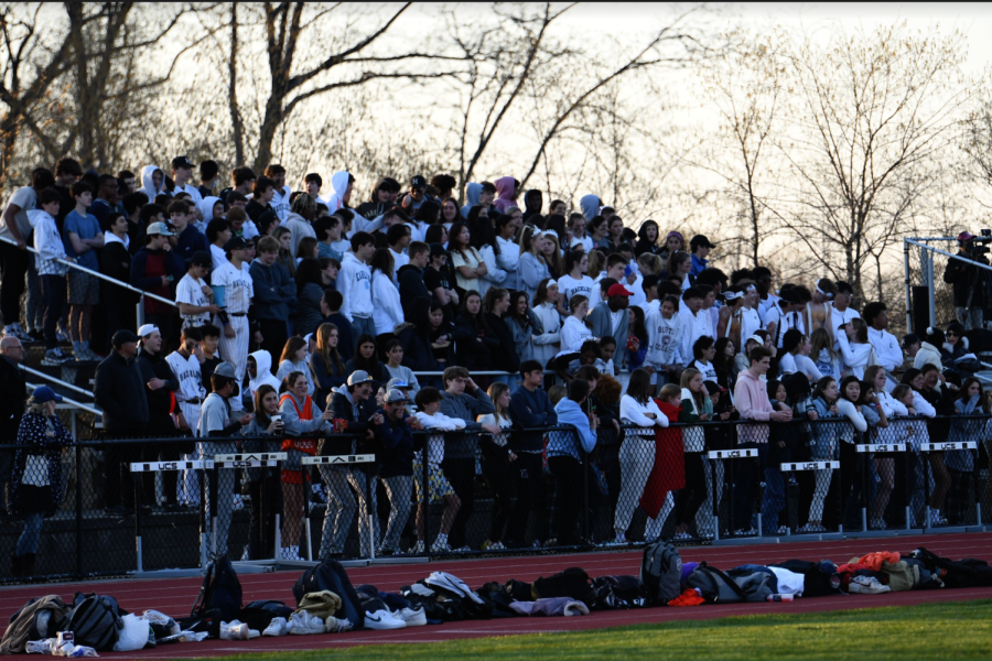 Many students went to the final game of the Sting at 7:00 under the lights on Picket field. The boys lacrosse team was playing against Fieldston hoping to seek a win. The theme for the Sting was white-out so a large amount of the student body dressed in all white to support their friends.