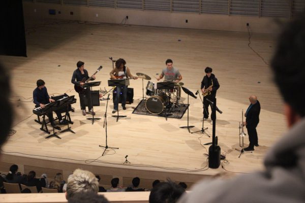 An upper school jazz combo led by Doctor Rafi Malkiel brought energy and excitement  with an amazing performance. Diller hall is set to be the venue for many more exciting student performances to come. 