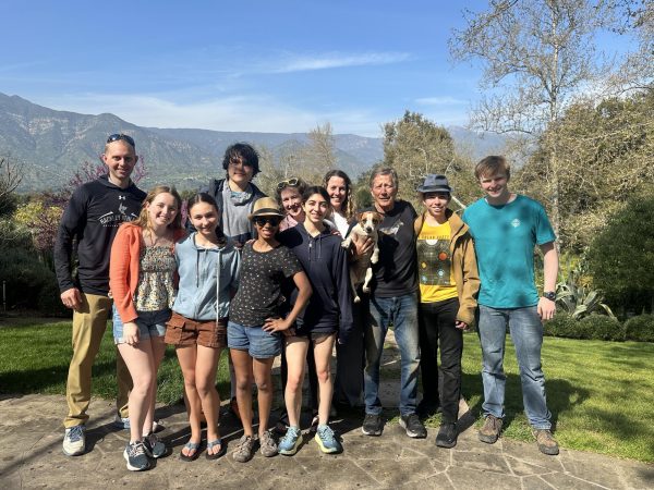 The National Parks class, made up of students from grades 9-12, got to meet Hackley Alumni Peter Strauss '65. They are taking in the beautiful scenery he gets to experience everyday in his own backyard.