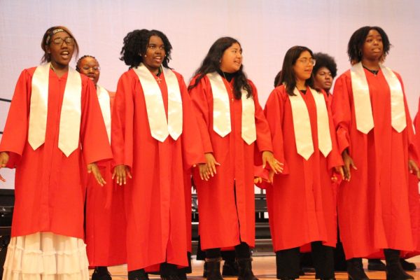 The Denzel Washington School Gospel Choir delivered a breathtaking performance that showcased both their spirit and talent. "It's incredible that those singers are in high school. The warmth and power of their voices drove home the sense of community, purpose and possibility," said Sophomore Lilly Rosenthal.