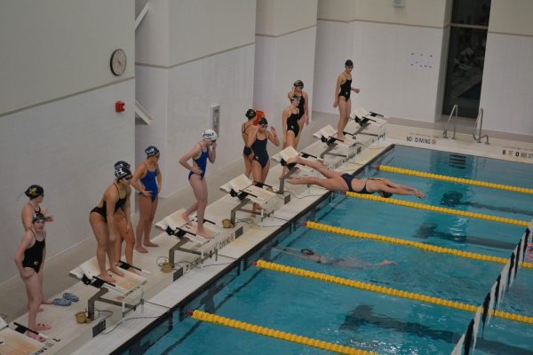 Hackley Varsity Swimming came away with a great win. The team swam against Poly and the girls extended their undefeated record.